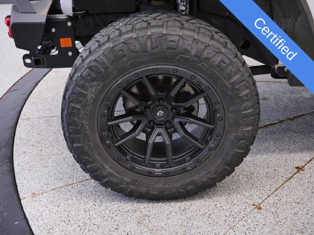 Used 2023 Jeep Wrangler Unlimited Rubicon w/ LED Lighting Group AWD/4WD image 12