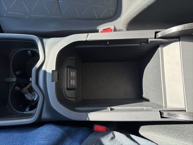 Used 2024 Toyota RAV4 XLE w/ Convenience Package image 18