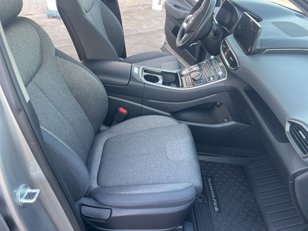 Used 2023 Hyundai Santa Fe SEL image 44