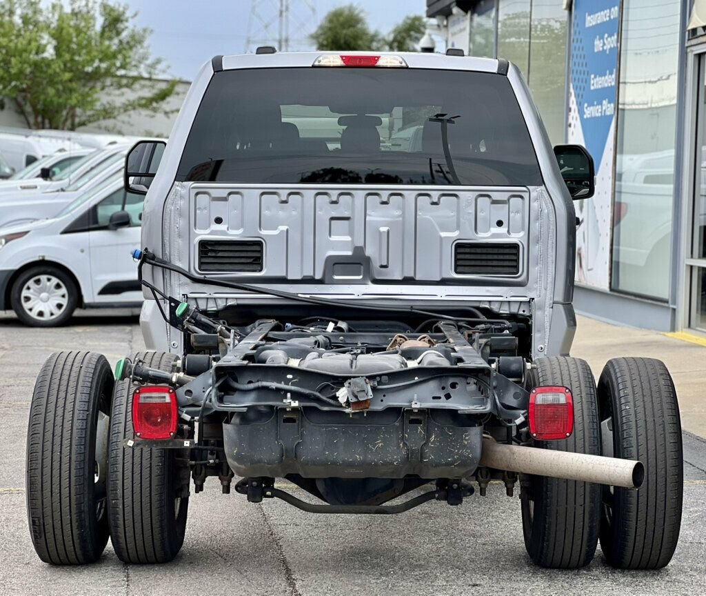 Used 2023 Ford F350 XLT AWD/4WD image 28