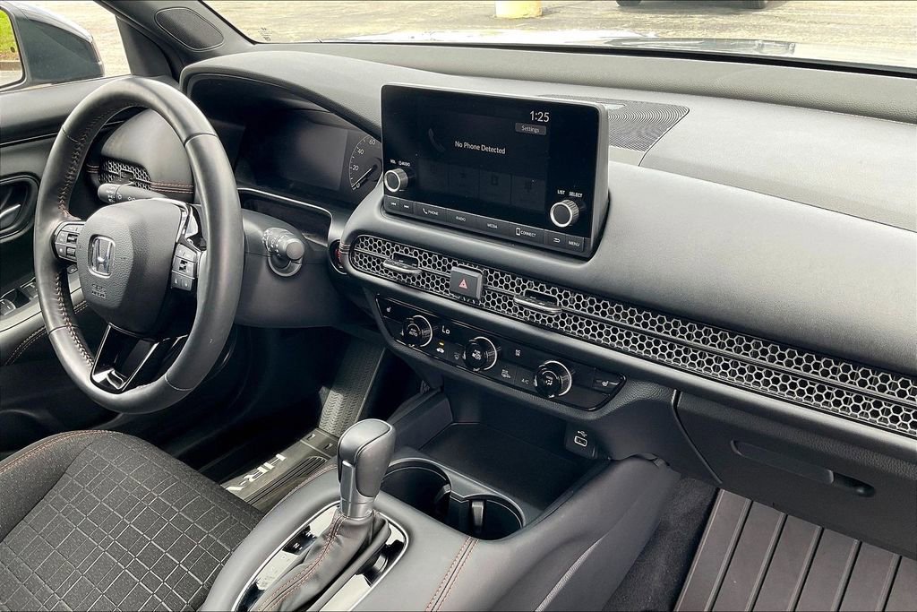 Certified 2024 Honda HR-V Sport image 29