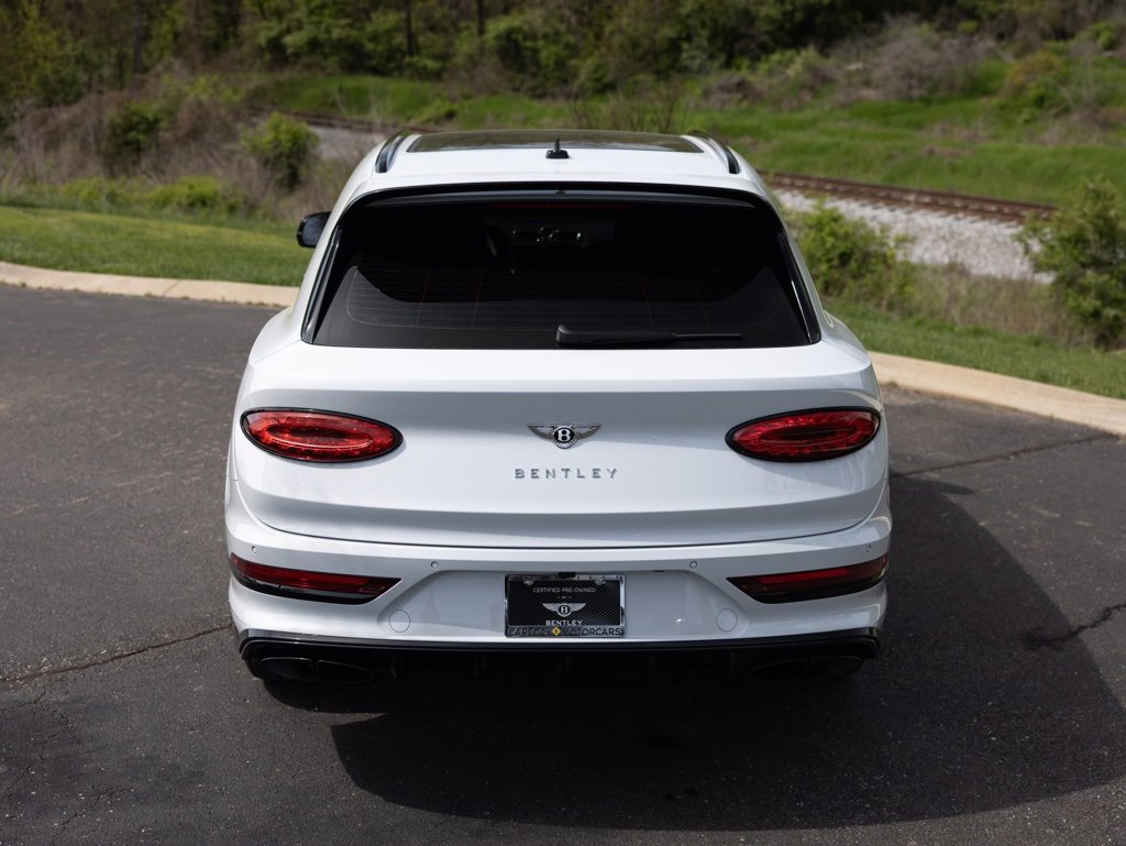 Used 2023 Bentley Bentayga image 10