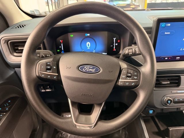 Used 2025 Ford Maverick XLT w/ Equipment Group 301A AWD/4WD image 26