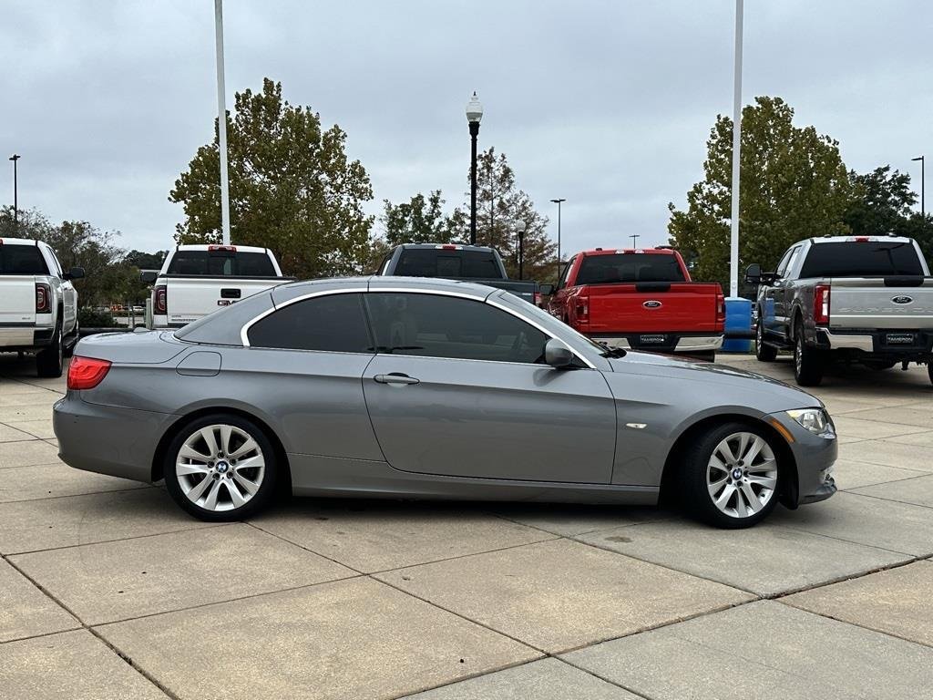 Used 2012 BMW 328i Convertible image 24