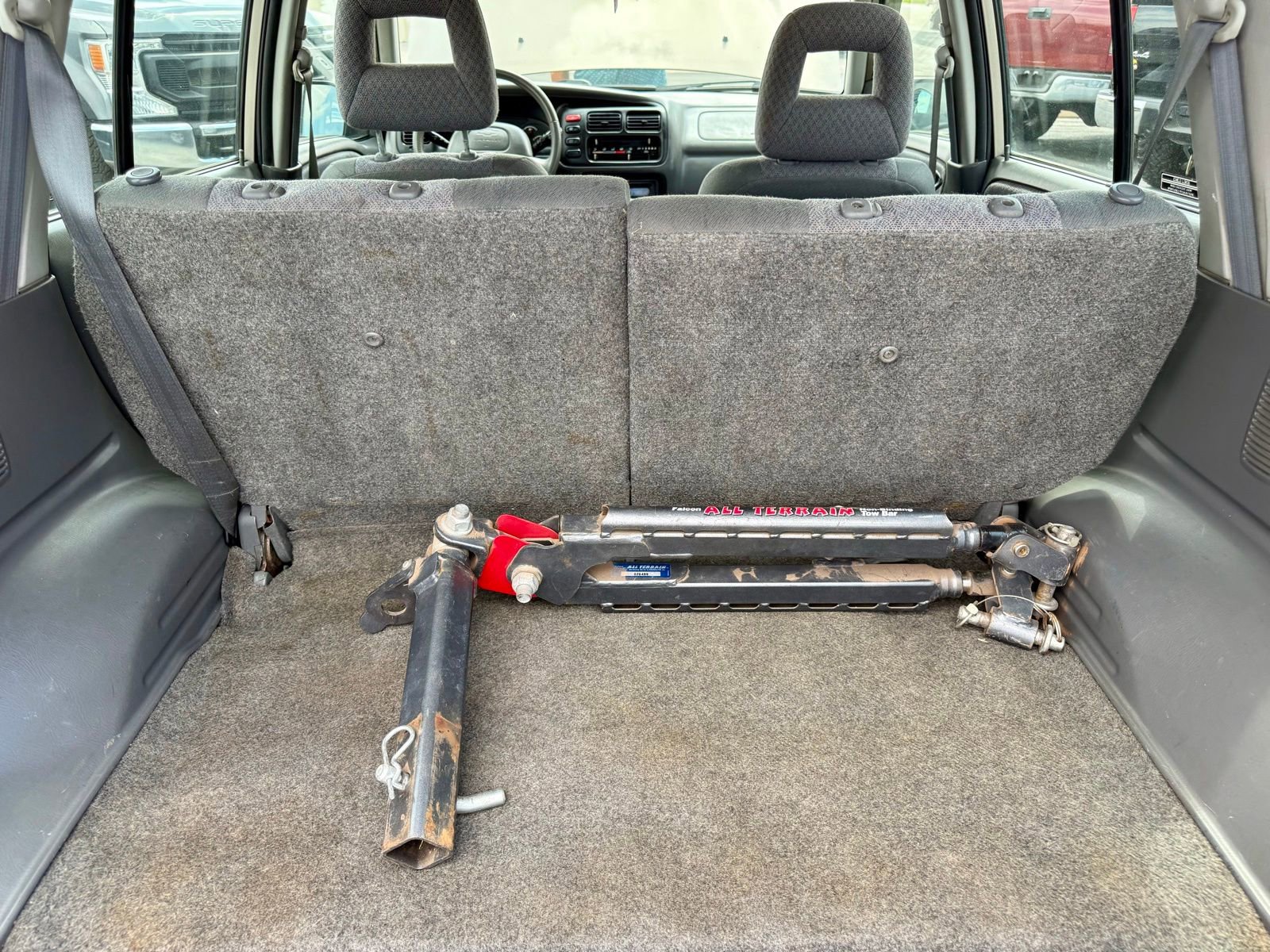 Used 2002 Chevrolet Tracker 4WD w/ Preferred Equipment Group image 19