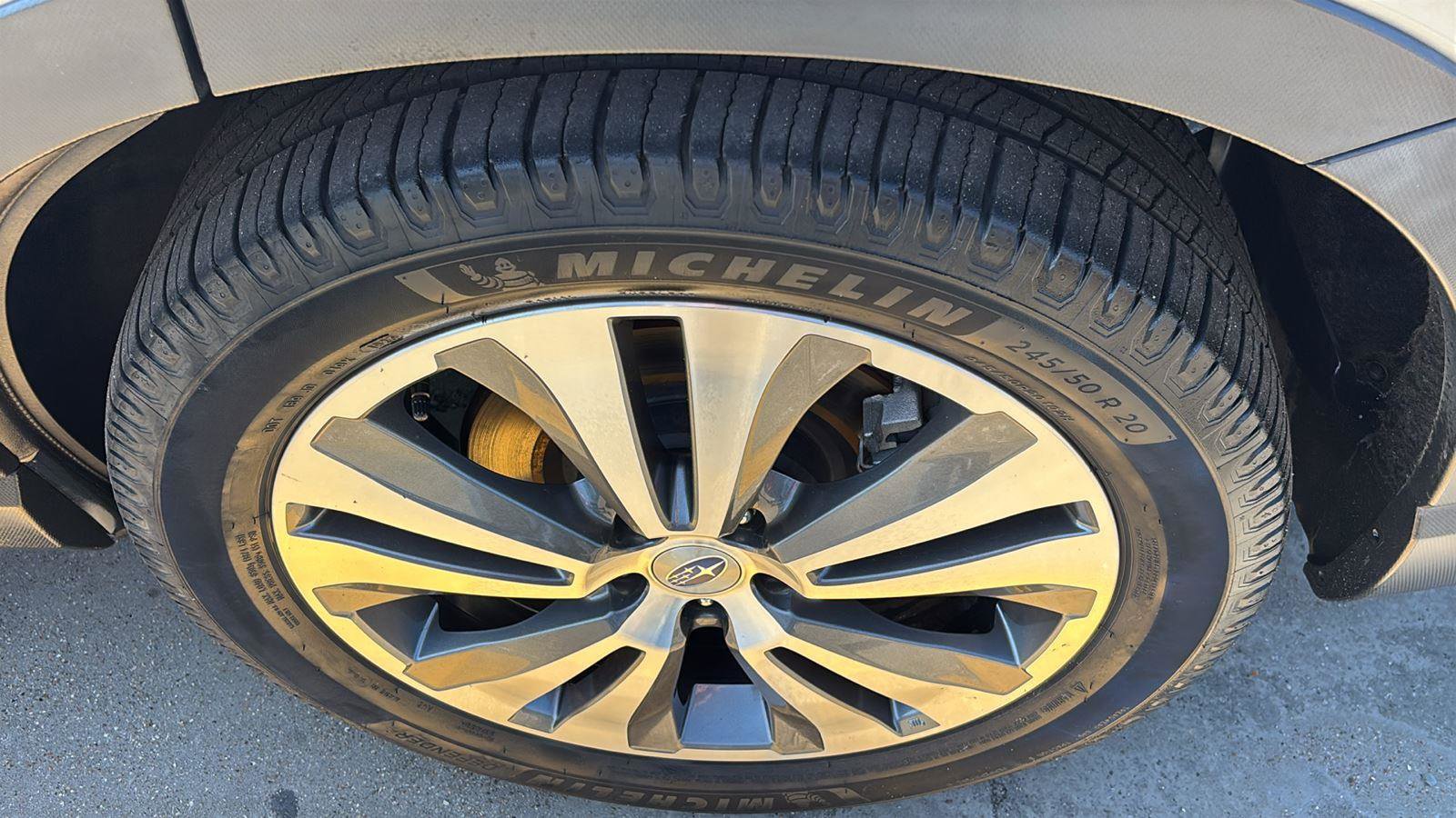 Used 2020 Subaru Ascent Limited w/ Technology Package AWD/4WD image 11