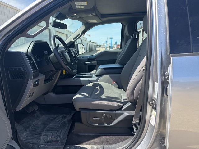 Used 2020 Ford F150 XLT w/ Equipment Group 302A Luxury AWD/4WD image 19