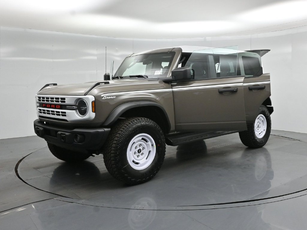 New 2026 Ford Bronco Heritage Edition AWD/4WD image 28