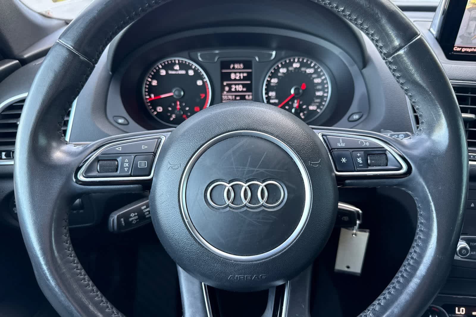 Used 2018 Audi Q3 2.0T Premium image 25