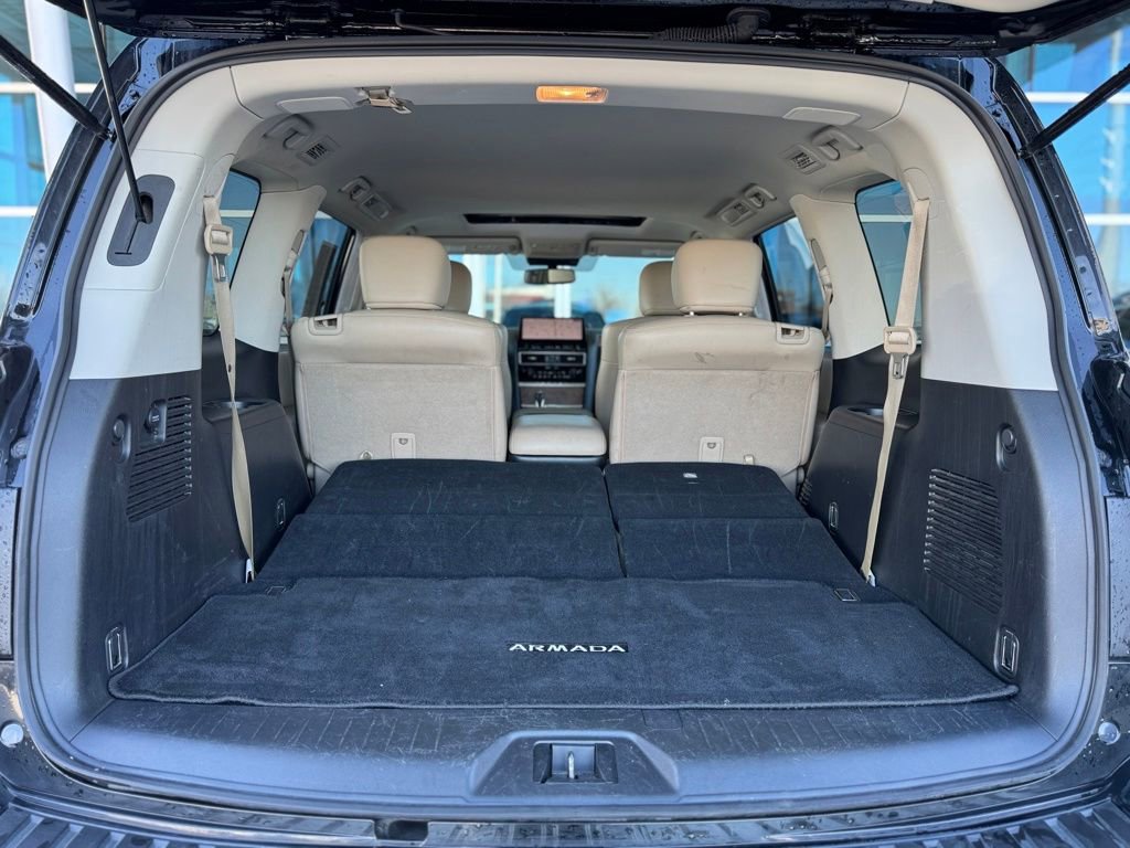 Used 2024 Nissan Armada SL w/ Captain's Chairs Package image 34