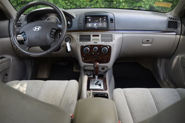 Used 2006 Hyundai Sonata V6 FWD image 8