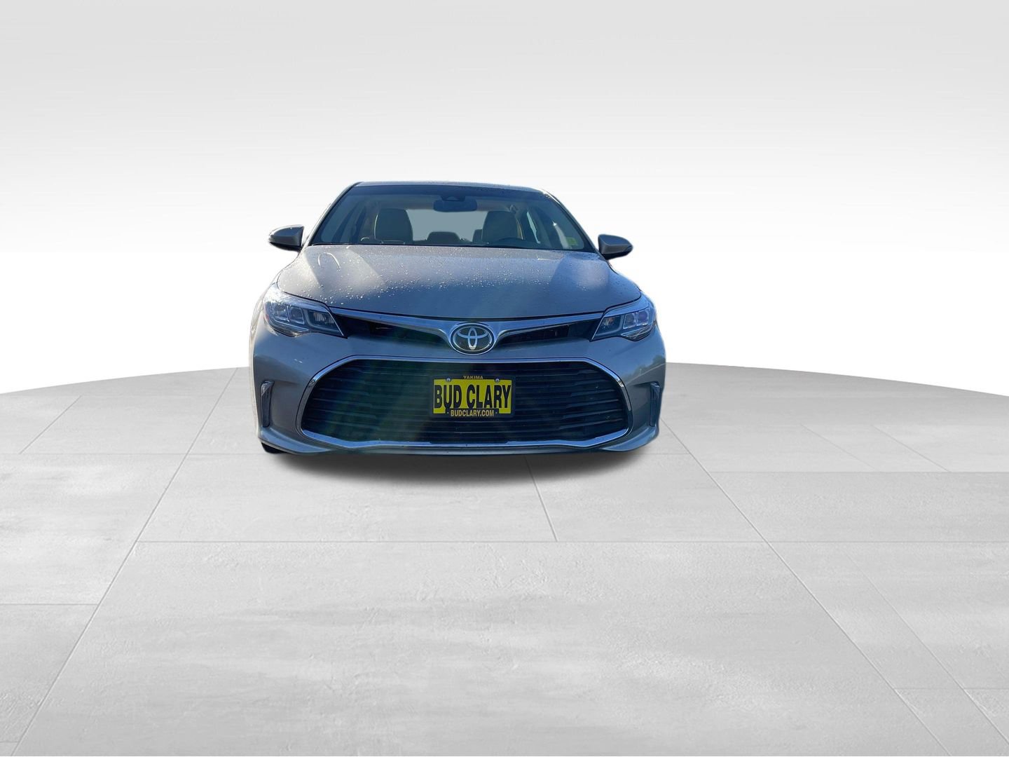 Used 2017 Toyota Avalon Touring w/ All Weather Liner Package FWD image 9