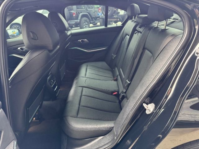 Used 2021 BMW 330e xDrive image 14