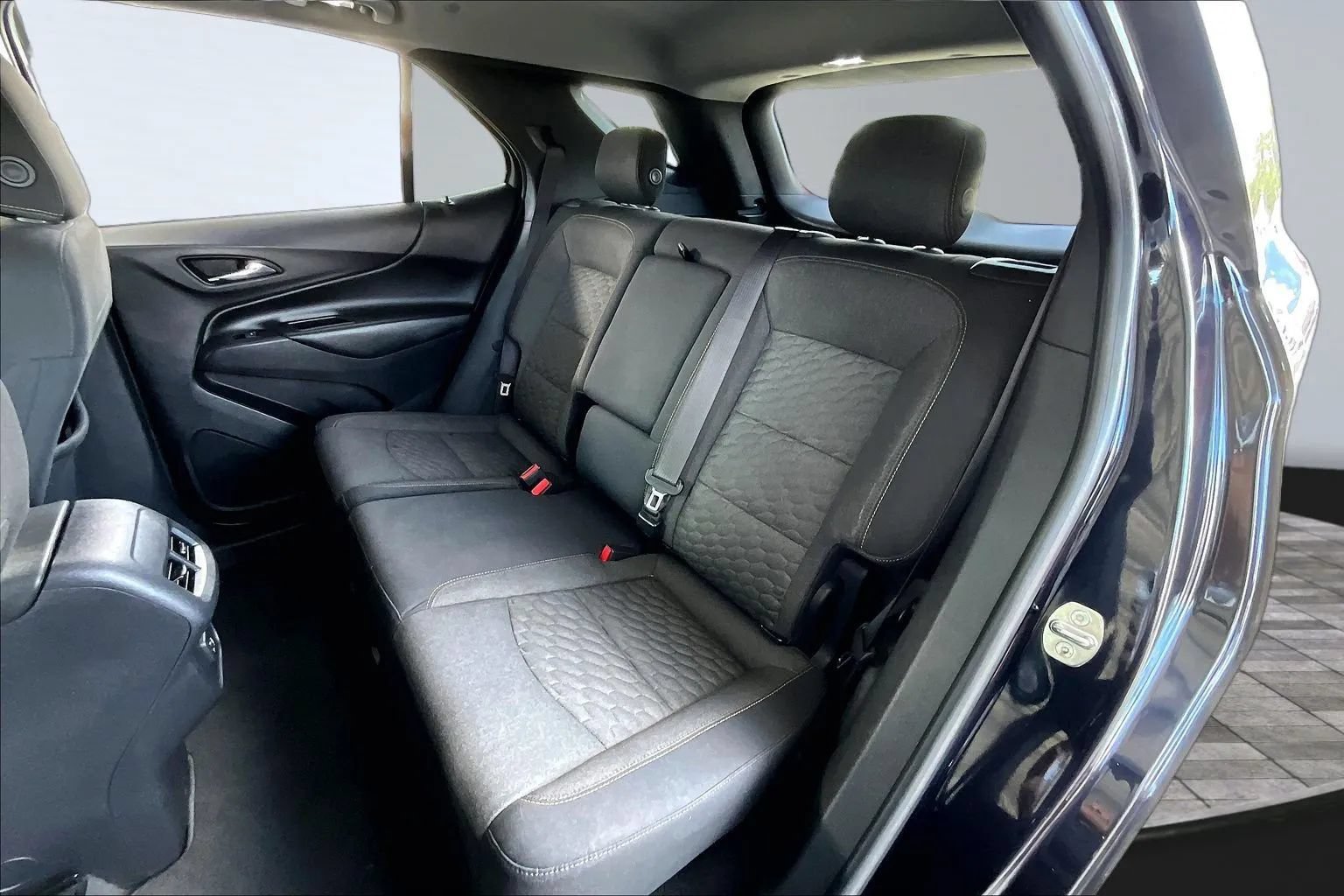 Used 2020 Chevrolet Equinox LT AWD/4WD image 19