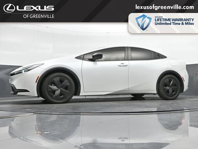 Used 2023 Toyota Prius LE FWD image 16