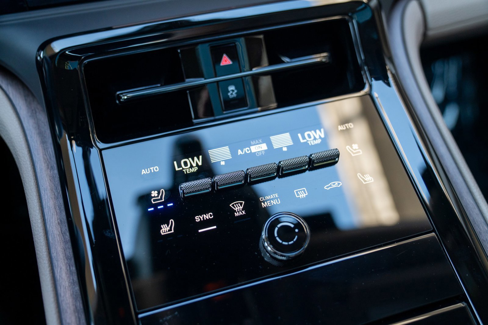 Certified 2025 Porsche Panamera 4 AWD/4WD image 20