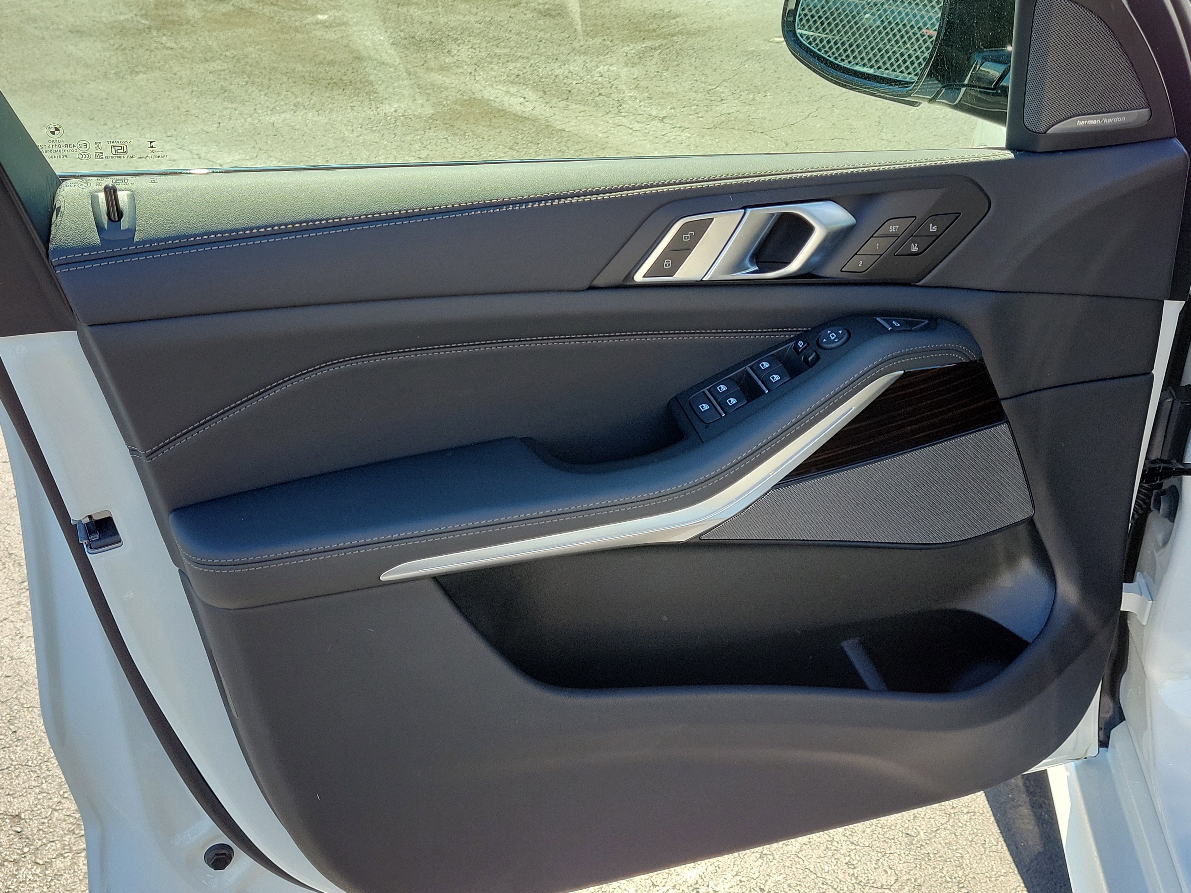 New 2026 BMW X5 xDrive40i w/ M Sport Package image 13