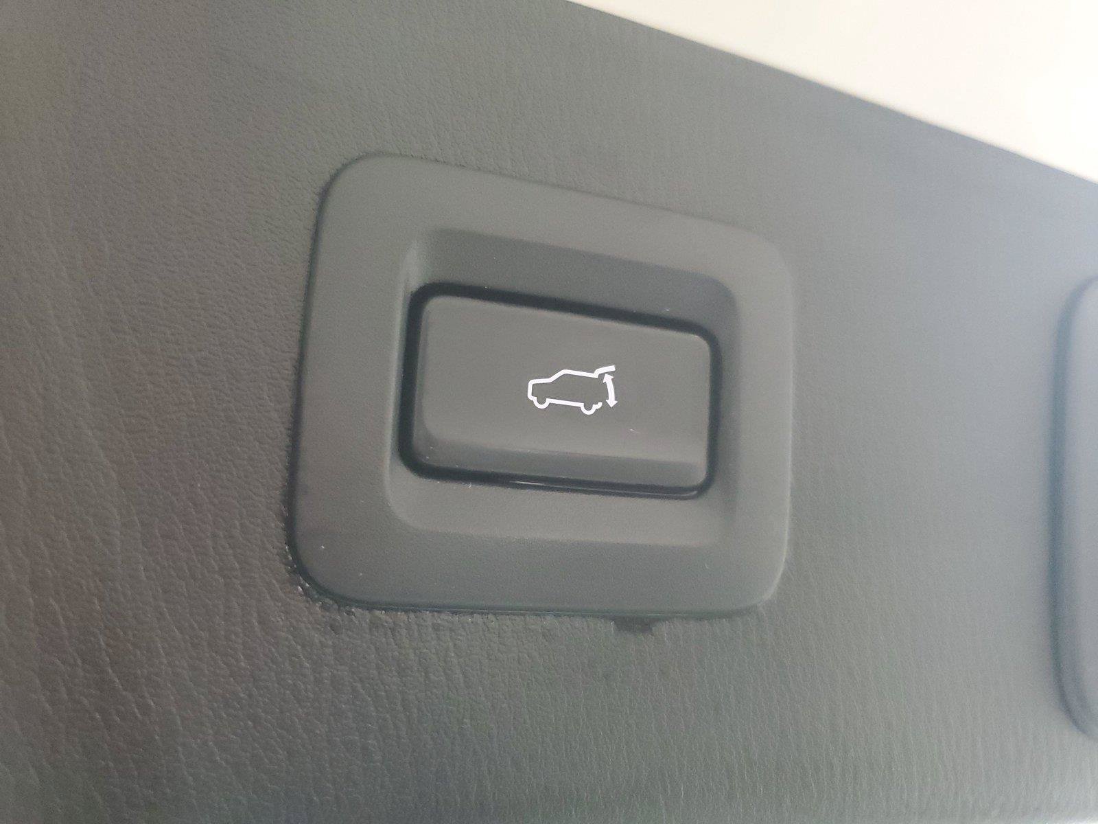 Used 2018 MAZDA CX-5 Touring w/ Preferred Equipment Package FWD image 10