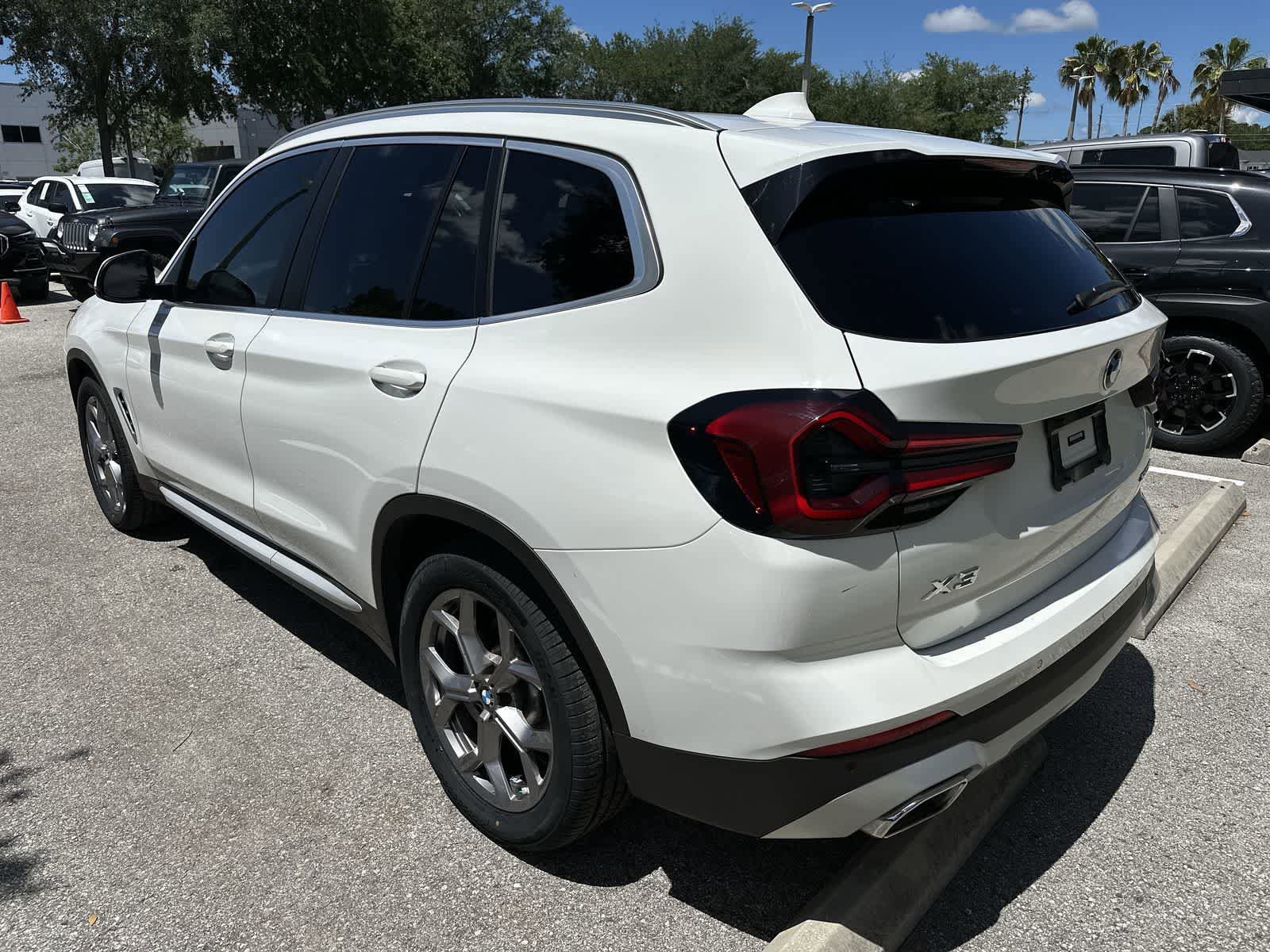 Used 2023 BMW X3 sDrive30i w/ Convenience Package RWD image 5