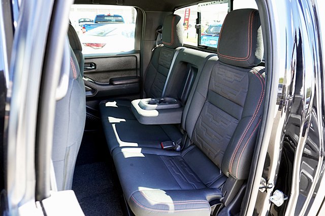 Used 2025 Nissan Frontier Pro-X RWD image 25