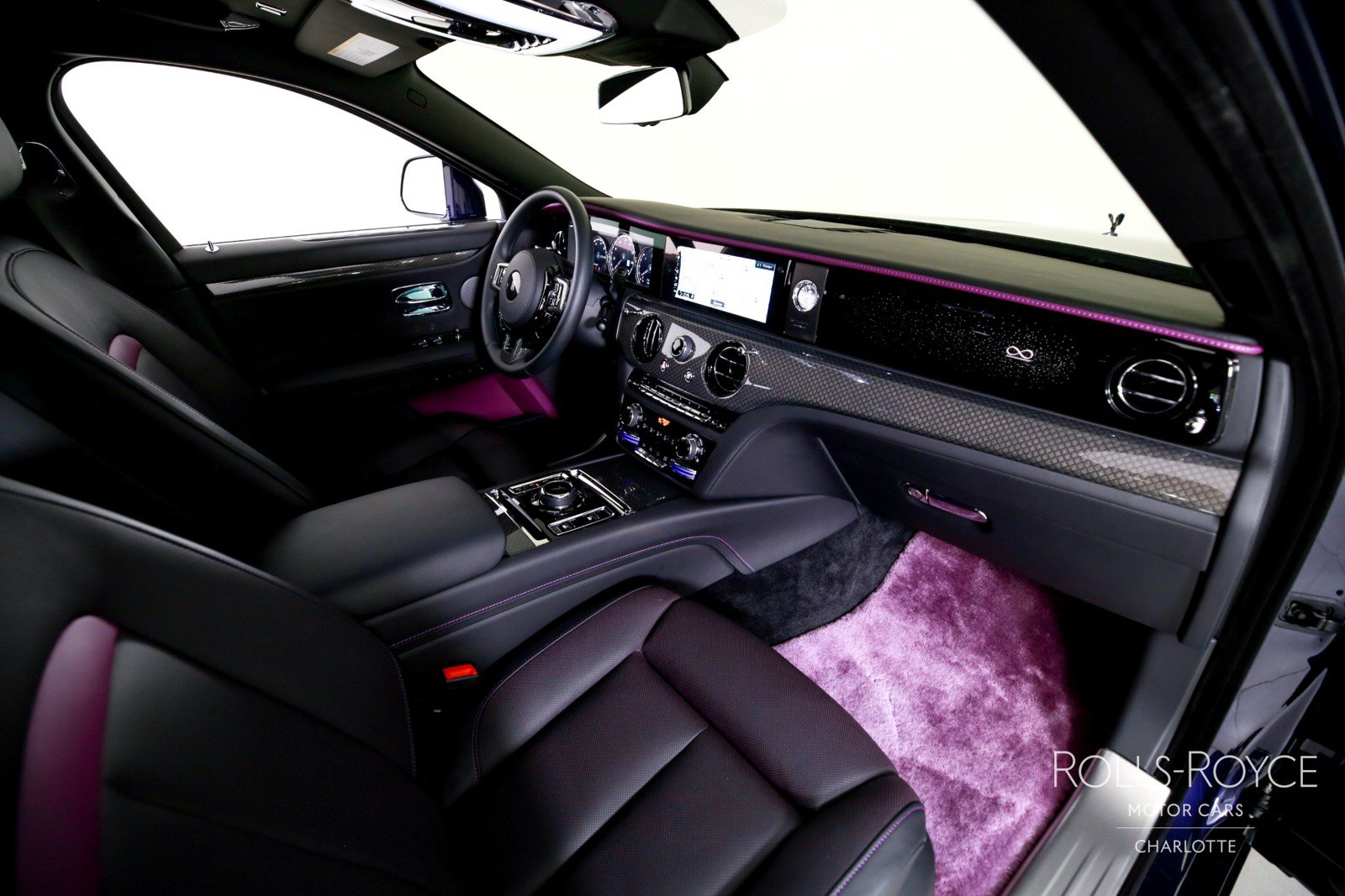 Certified 2024 Rolls-Royce Ghost Black Badge AWD/4WD image 33