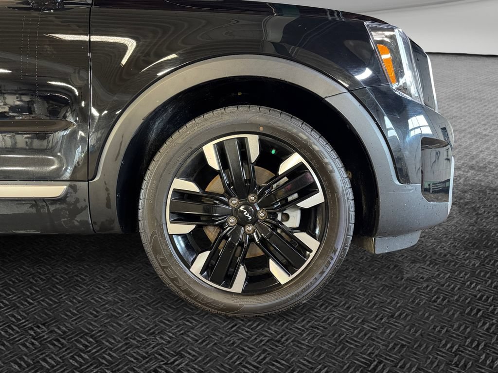 Certified 2024 Kia Telluride SX Prestige w/ Towing Package AWD/4WD image 11