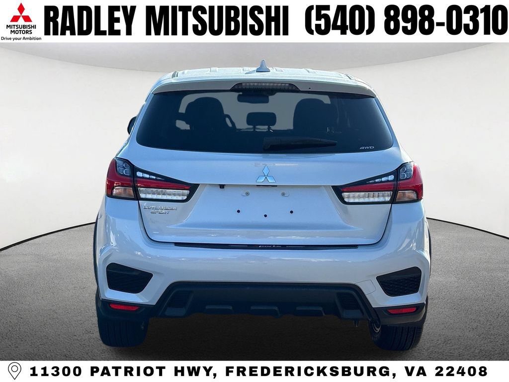 Used 2025 Mitsubishi Outlander Sport ES AWD/4WD image 18