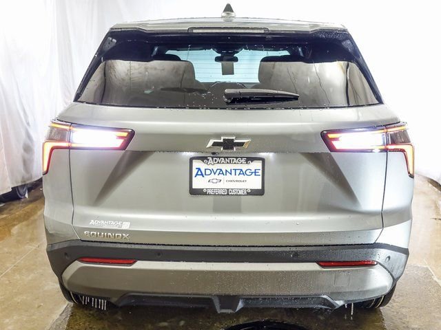 New 2026 Chevrolet Equinox LT w/ LPO, Floor Liner Package FWD image 6