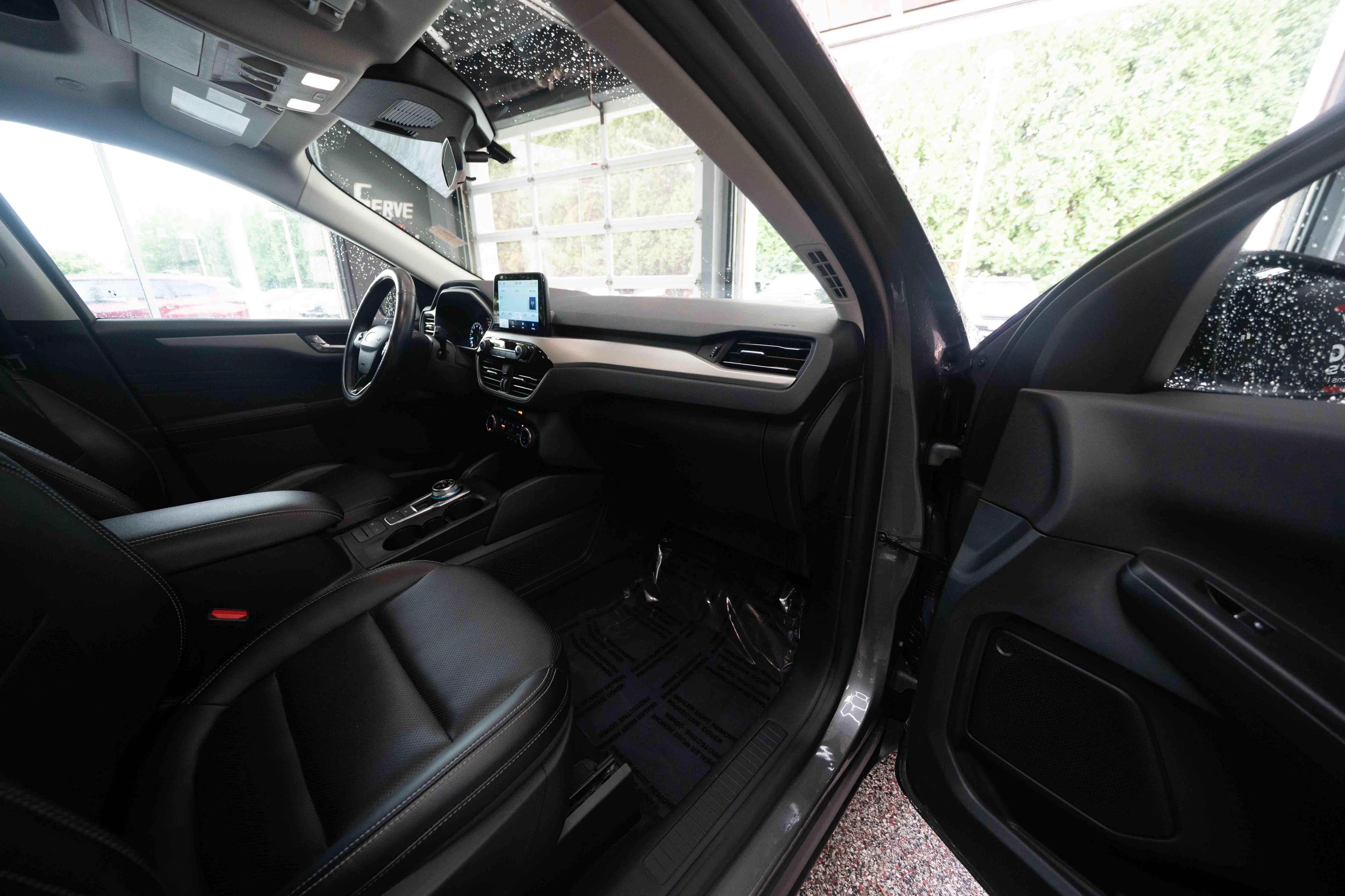 Used 2022 Ford Escape SEL AWD/4WD image 26
