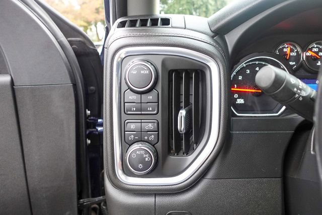 Used 2021 Chevrolet Silverado 1500 LT Trail Boss image 24