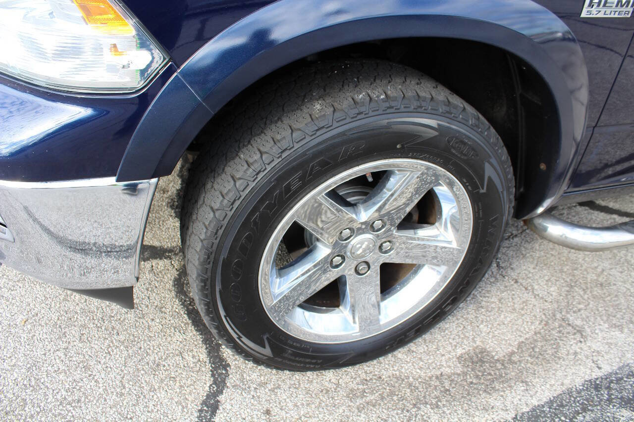 Used 2012 RAM 1500 Big Horn w/ Remote Start & Security Group image 10
