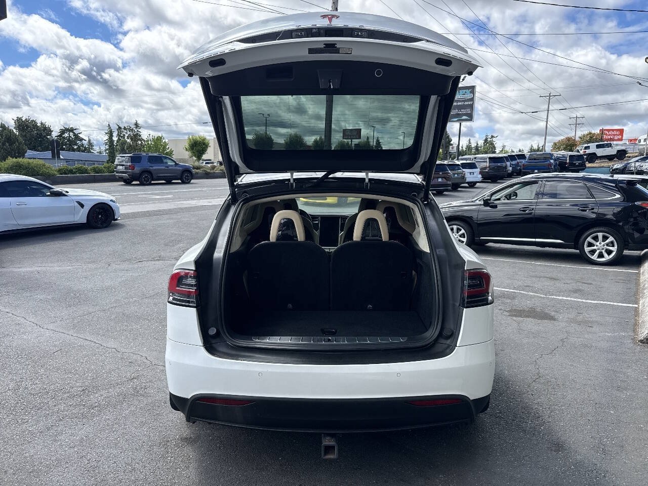 Used 2016 Tesla Model X Performance AWD/4WD image 7