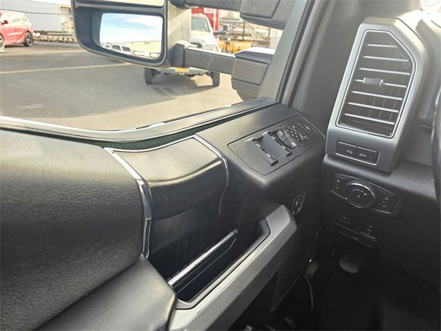 Used 2019 Ford F350 Platinum w/ Platinum Ultimate Package image 30