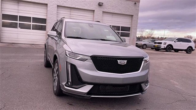 Used 2024 Cadillac XT6 Sport image 4