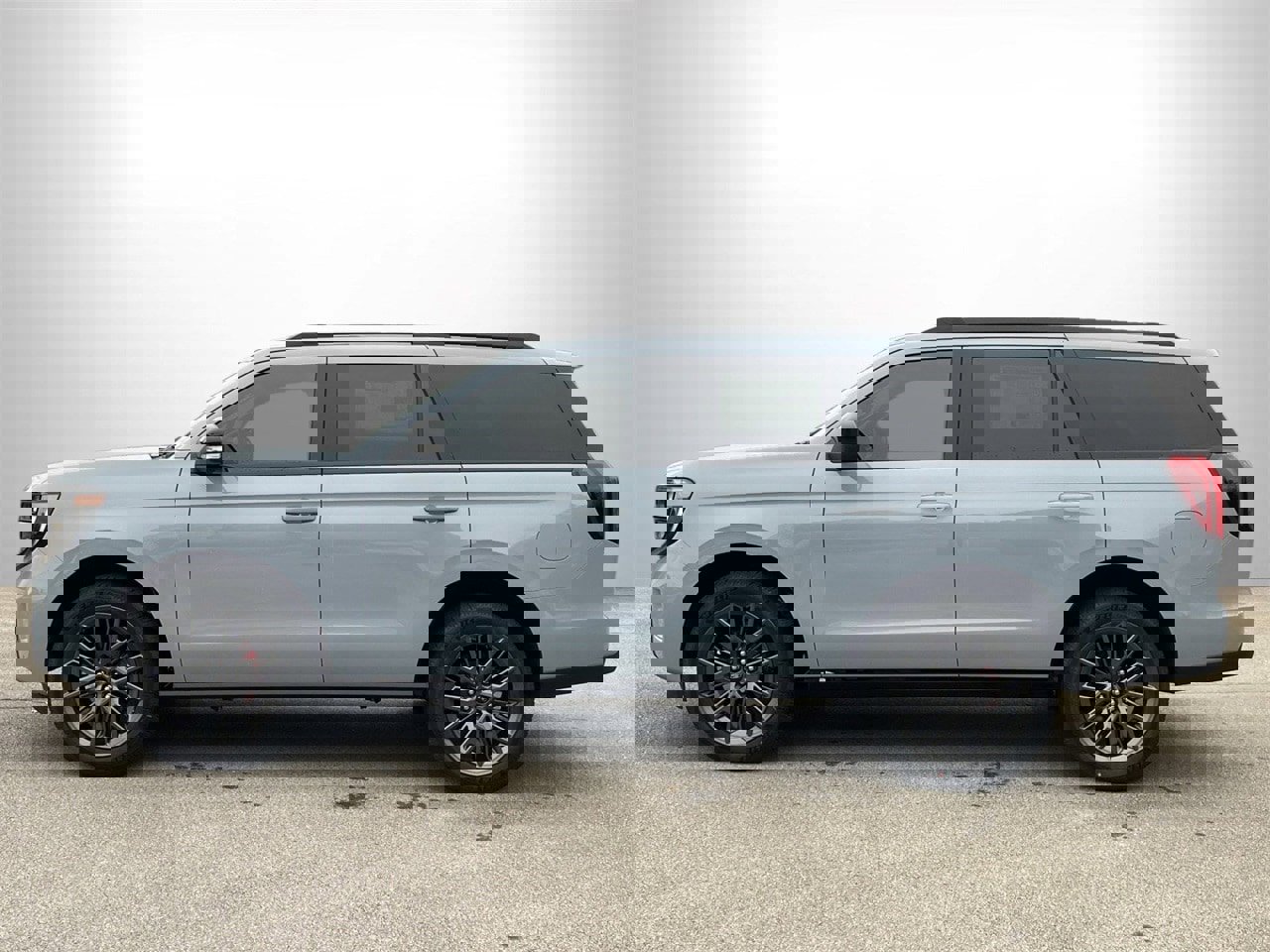 New 2025 Ford Expedition Platinum w/ Stealth Performance Package image 26