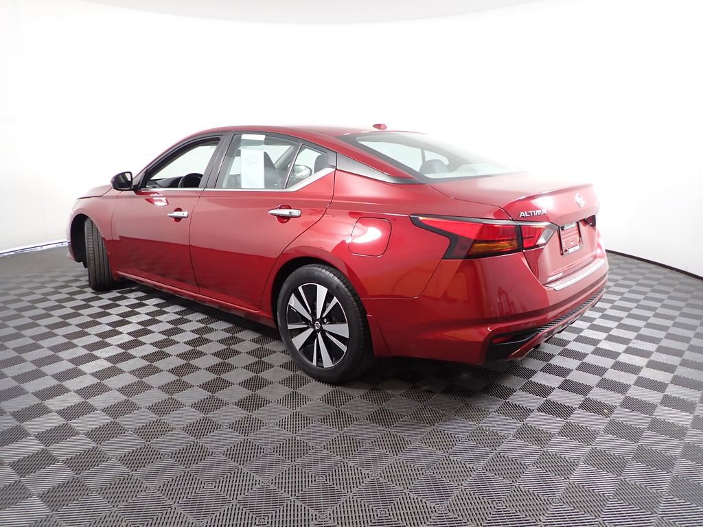 Used 2021 Nissan Altima 2.5 SV w/ SV Premium Package FWD image 15