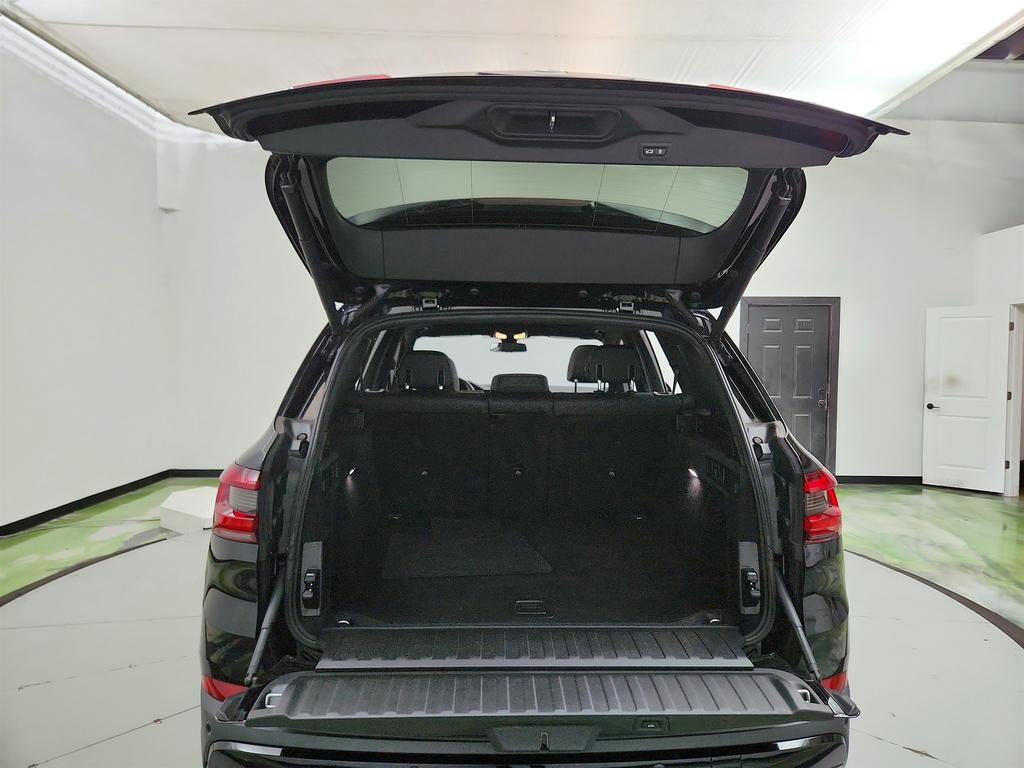 Used 2019 BMW X5 xDrive40i w/ Premium Package 2 AWD/4WD image 32