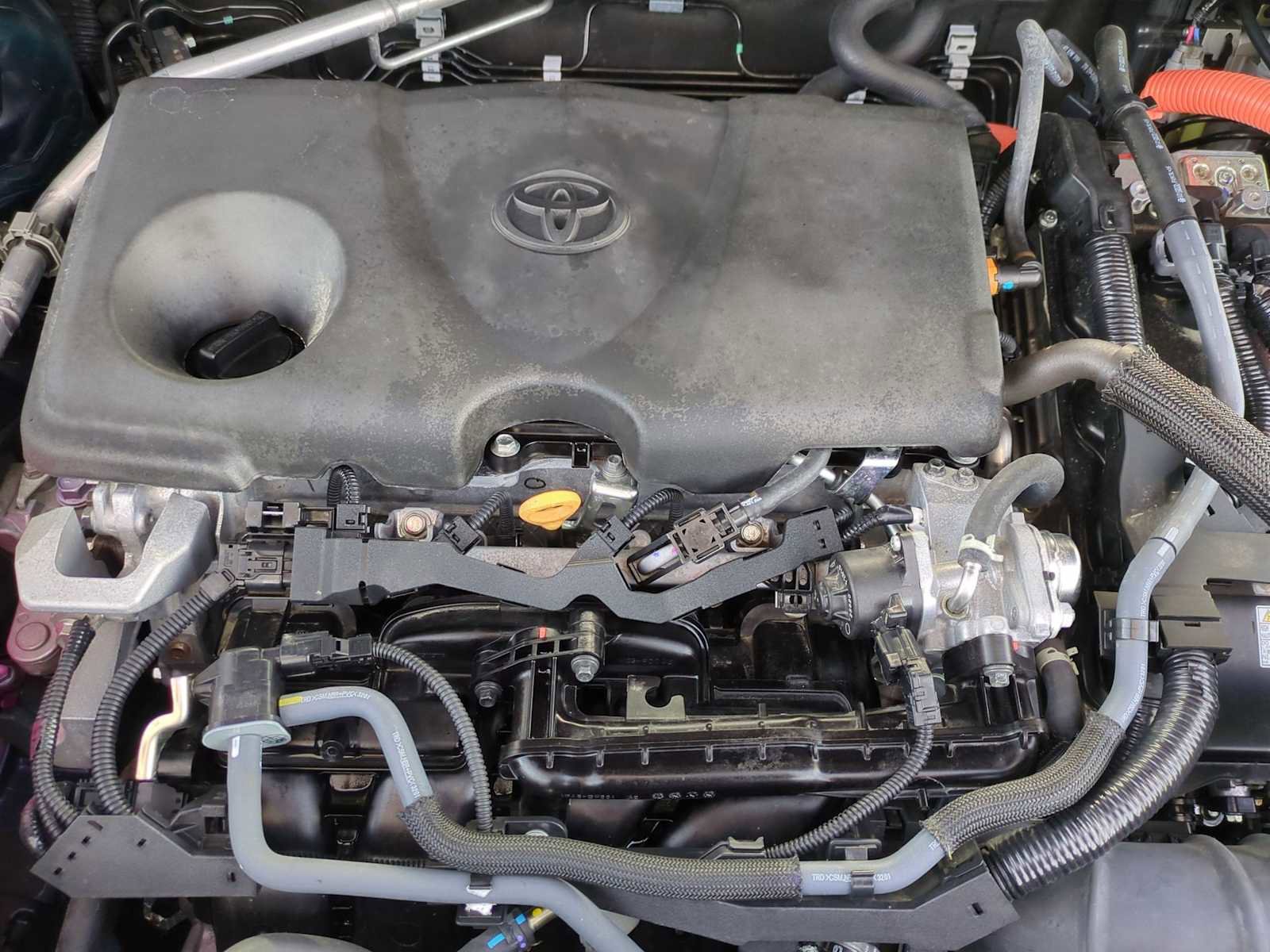 Used 2023 Toyota RAV4 XLE Premium image 15