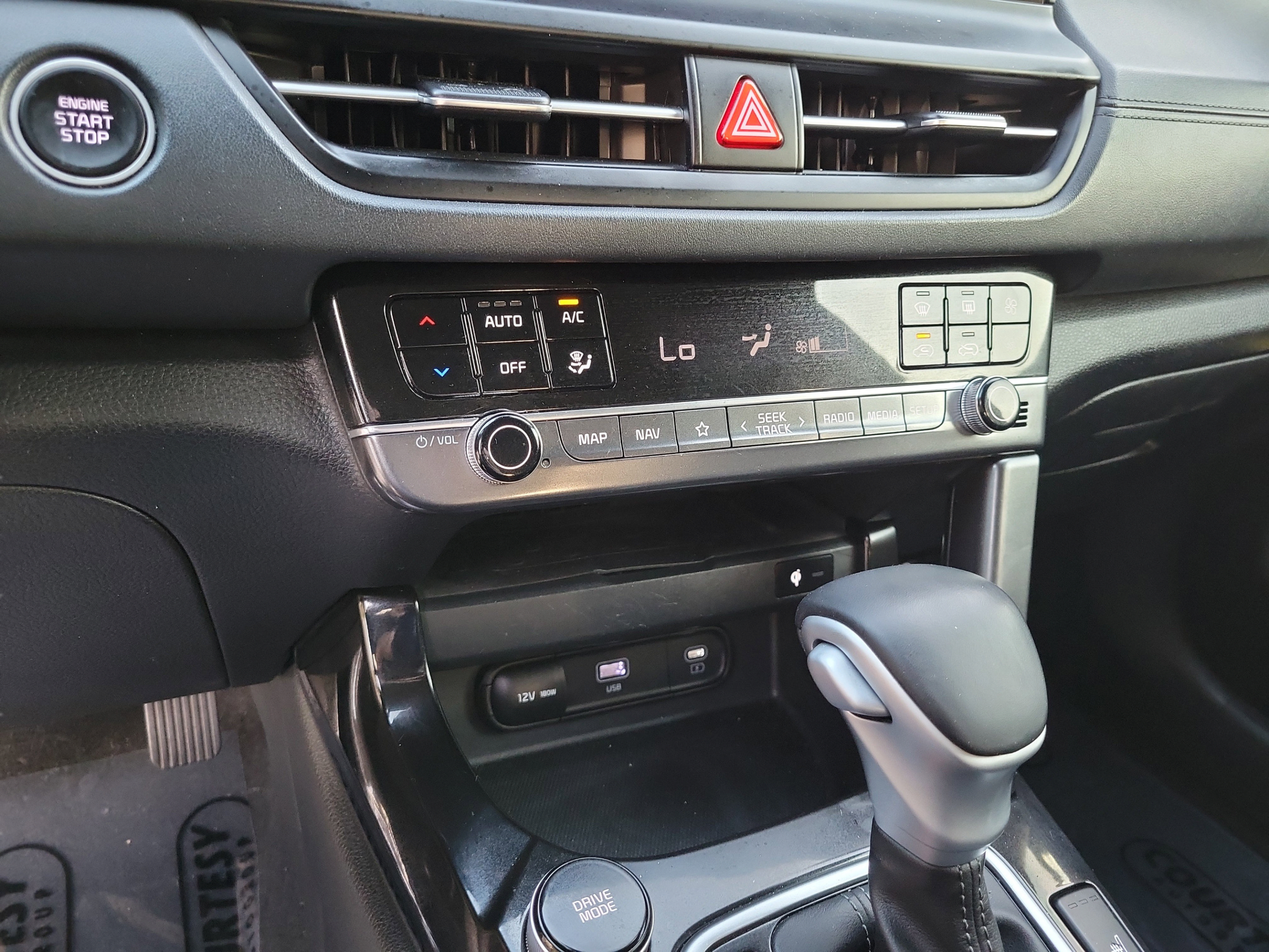 Certified 2024 Kia Seltos EX FWD image 19