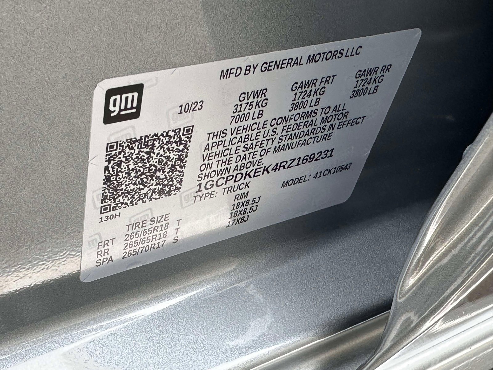 Used 2024 Chevrolet Silverado 1500 LT AWD/4WD image 19