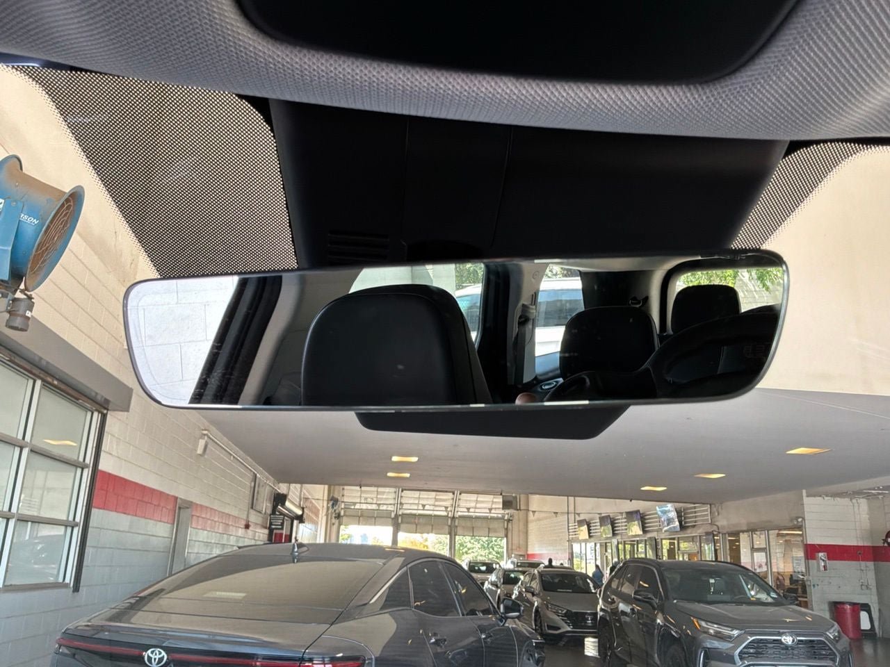 Used 2026 Hyundai Palisade SEL FWD image 23