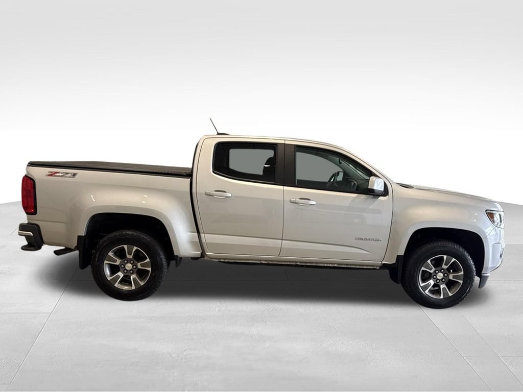 Used 2017 Chevrolet Colorado Z71 AWD/4WD image 8
