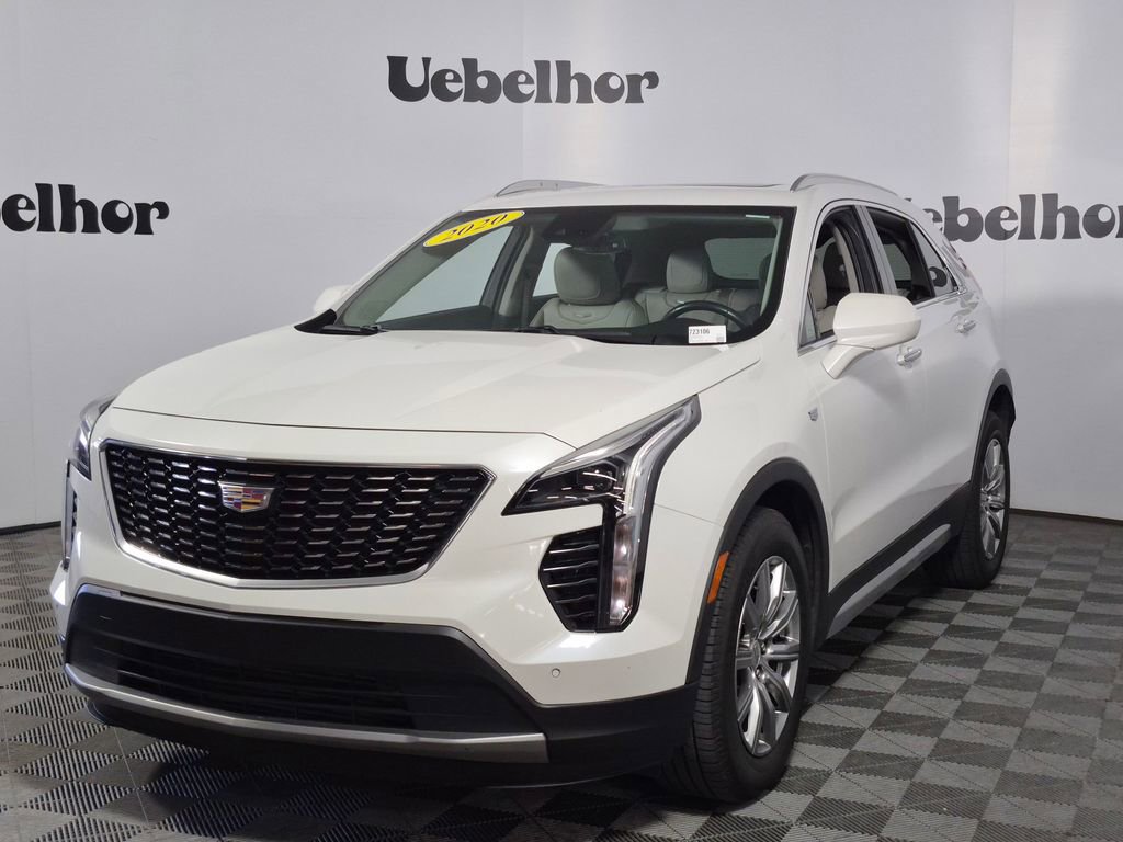 Used 2020 Cadillac XT4 Premium Luxury w/ Driver Awareness Package AWD/4WD image 3