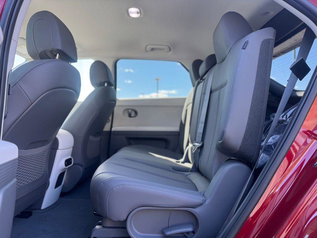 New 2026 Hyundai Ioniq 5 SEL AWD/4WD image 18