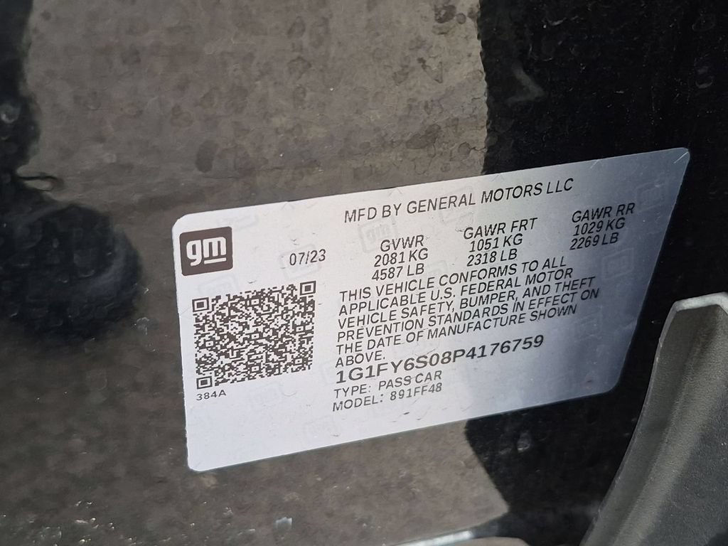 Used 2023 Chevrolet Bolt EUV LT w/ Redline Edition FWD image 34