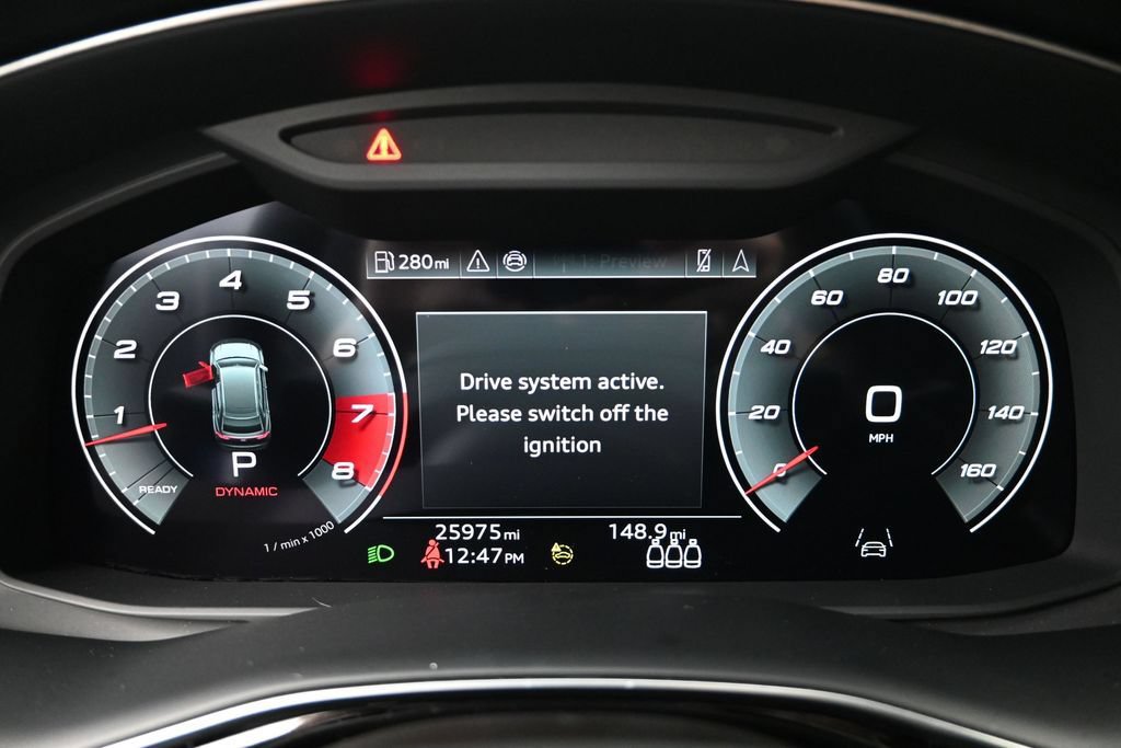 Used 2024 Audi SQ8 Prestige AWD/4WD image 11