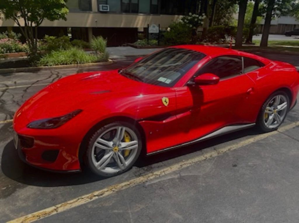 Used 2019 Ferrari Portofino RWD image 2