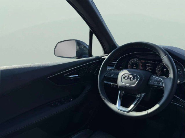 Certified 2025 Audi Q7 3.0T Prestige w/ Prestige Package image 9