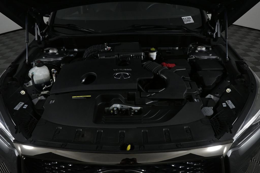 Used 2021 INFINITI QX50 Luxe w/ Appearance Package FWD image 32
