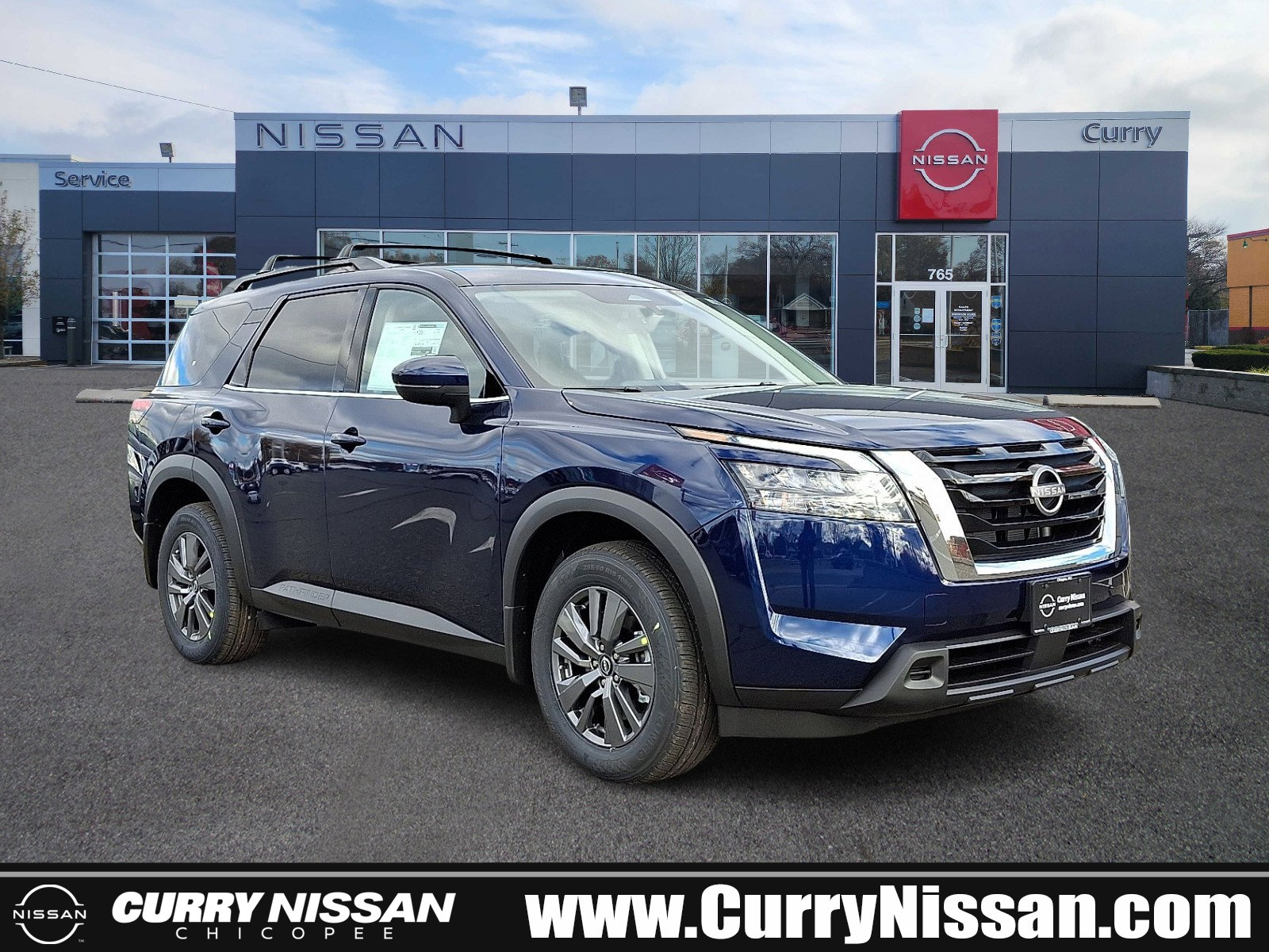 New 2025 Nissan Pathfinder SV